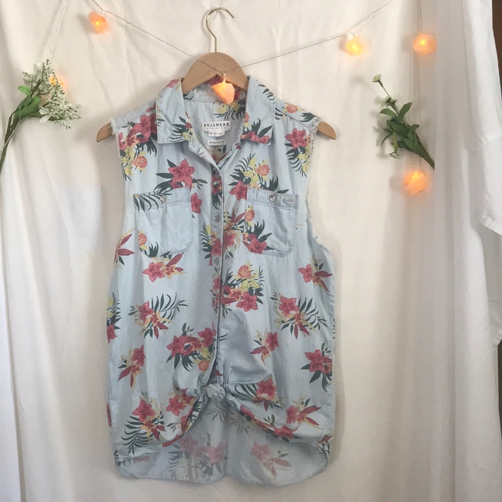 Tropical top